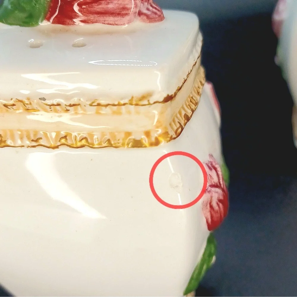 Vintgage K & K Salt and Pepper Shaker Set‎ Pink Floral Majolica Style *READ*